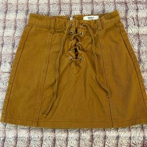 Small Orange Mini Skirt with Tie and Belt Loops 🧡